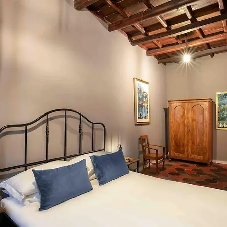 Apartment Dimora Florea - In The Heart Of Campo De' Fiori